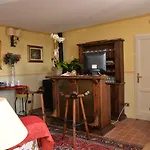 Aura Toscana Boutique